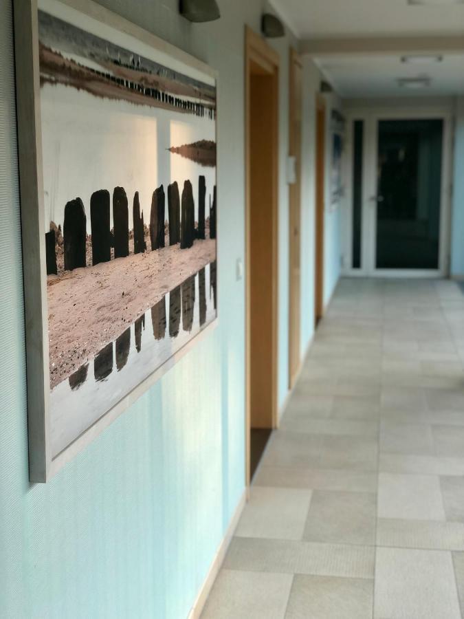 Bialy Z Tarasem W Playa Baltis Apartamento